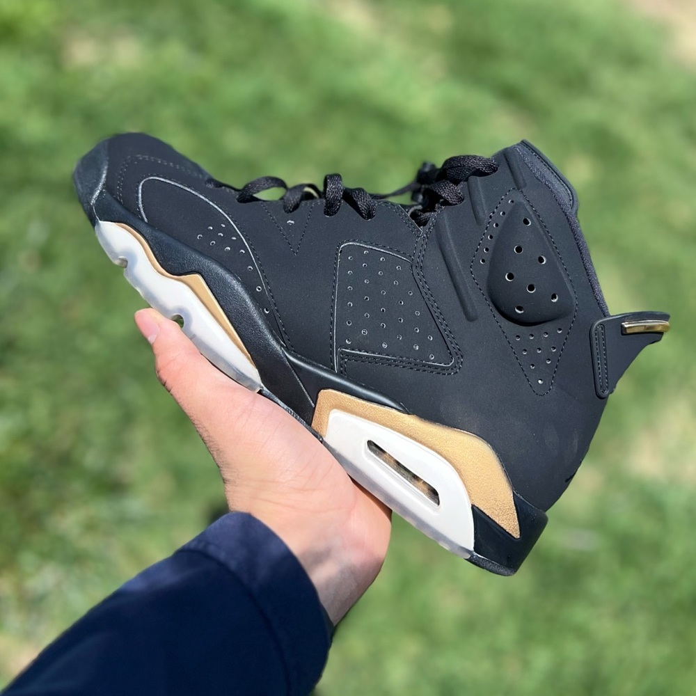 Jordan 6 DMP